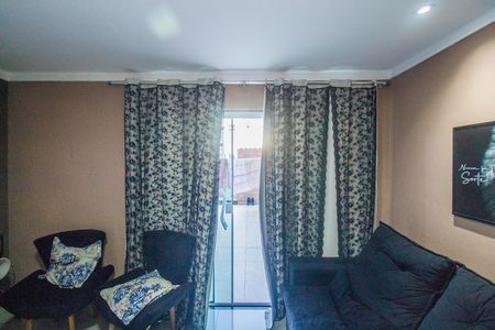 Sala de casa à venda com 3 quartos, 144m² em Vila Valqueire, Rio de Janeiro