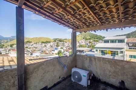 Casa à venda com 144m², 3 quartos e 1 vaga Casa à venda com 144m², 3 quartos e 1 vagaTerraço