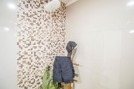 Casa à venda com 144m², 3 quartos e 1 vaga Casa à venda com 144m², 3 quartos e 1 vagaBanheiro 2