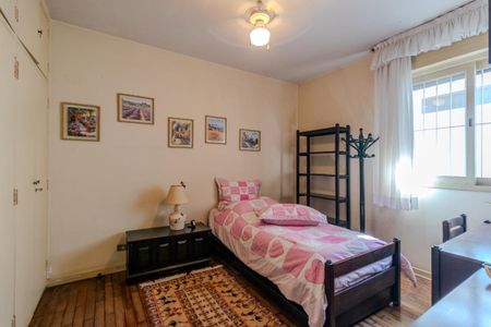 Casa à venda com 300m², 4 quartos e 4 vagas