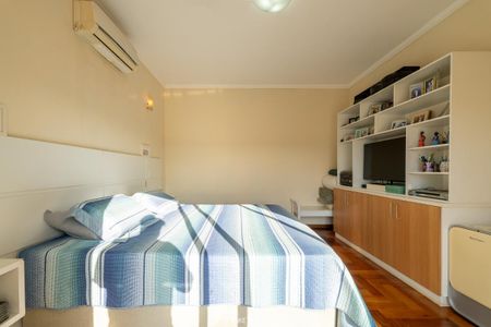 Casa de Condomínio à venda com 3 quartos, 297m² em Jardim Nova Europa, Campinas