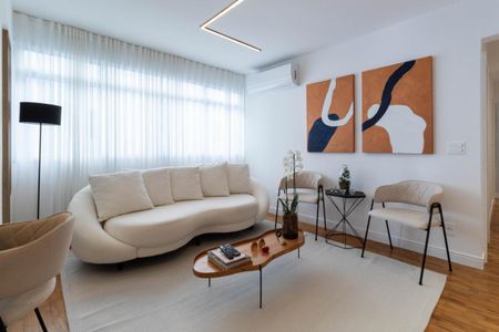 Apartamento à venda com 2 quartos, 67m² em Itaim Bibi, São Paulo