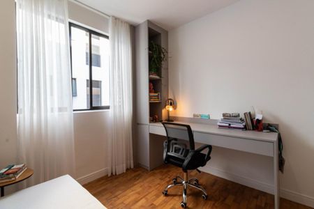 Apartamento à venda com 2 quartos, 67m² em Itaim Bibi, São Paulo