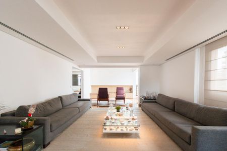 Apartamento à venda com 389m², 3 quartos e 4 vagas