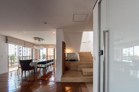 Apartamento à venda com 389m², 3 quartos e 4 vagas