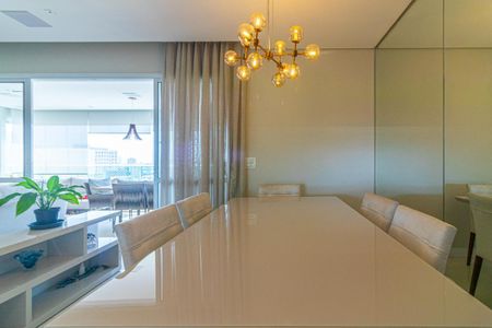 Apartamento à venda com 124m², 3 quartos e 2 vagas