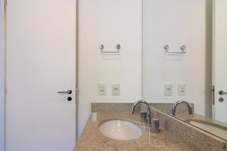 Apartamento à venda com 3 quartos, 124m² em Jardim da Gloria, São Paulo