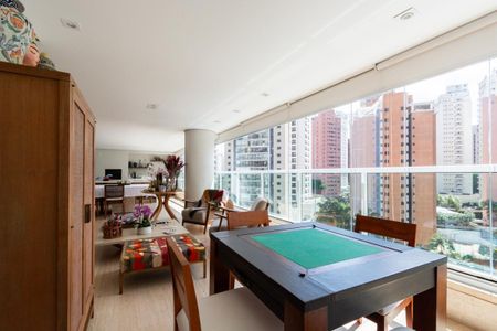 Apartamento à venda com 335m², 4 quartos e 3 vagas