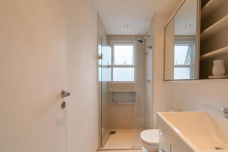 Apartamento à venda com 4 quartos, 335m² em Vila Uberabinha, São Paulo