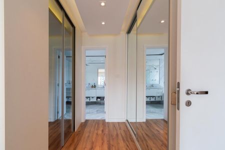 Apartamento à venda com 335m², 4 quartos e 3 vagas