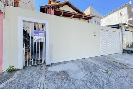 Casa para alugar com 55m², 1 quarto e sem vaga Casa para alugar com 55m², 1 quarto e sem vagaFachada
