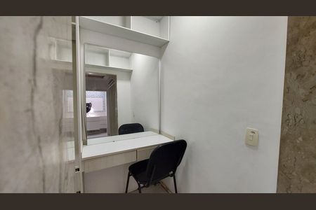 Casa para alugar com 96m², 2 quartos e 1 vaga Casa para alugar com 96m², 2 quartos e 1 vagaCloset da suíte