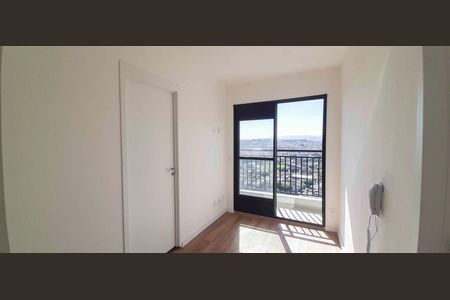 Apartamento para alugar com 37m², 2 quartos e 1 vaga