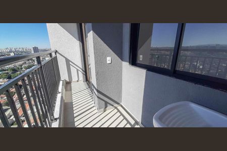 Apartamento para alugar com 37m², 2 quartos e 1 vaga