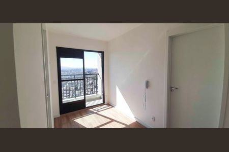 Apartamento para alugar com 37m², 2 quartos e 1 vaga