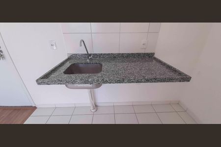 Apartamento para alugar com 37m², 2 quartos e 1 vaga