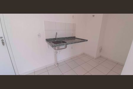 Apartamento para alugar com 37m², 2 quartos e 1 vaga