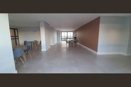 Apartamento para alugar com 37m², 2 quartos e 1 vaga