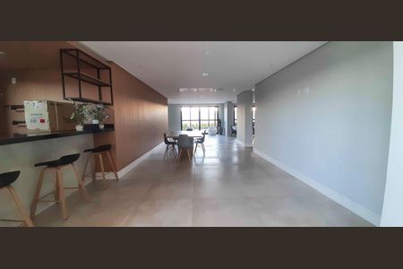 Apartamento para alugar com 37m², 2 quartos e 1 vaga Apartamento para alugar com 37m², 2 quartos e 1 vagaÁrea comum - Salão de Festas