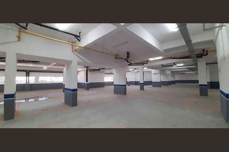 Apartamento para alugar com 37m², 2 quartos e 1 vaga