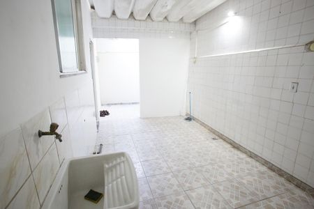Casa para alugar com 80m², 1 quarto e sem vagaÁrea de Serviço
