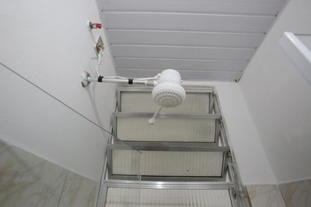 Banheiro de casa para alugar com 1 quarto, 80m² em Jacarepaguá, Rio de Janeiro