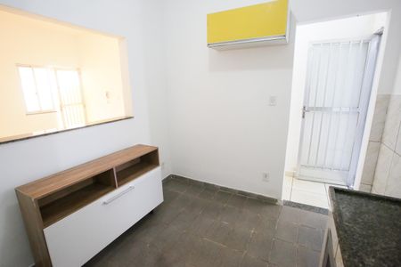 Casa para alugar com 80m², 1 quarto e sem vagaCozinha