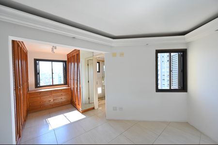 Apartamento para alugar com 200m², 2 quartos e 3 vagasSuíte 1
