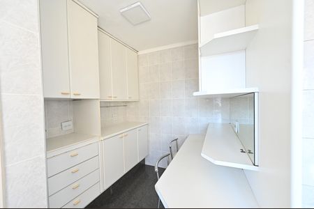 Apartamento para alugar com 200m², 2 quartos e 3 vagasCozinha