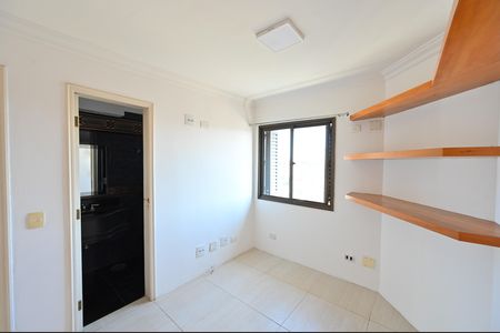 Apartamento para alugar com 200m², 2 quartos e 3 vagasSuíte 2