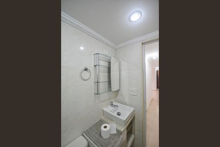 Apartamento para alugar com 54m², 2 quartos e 2 vagasBanheiro