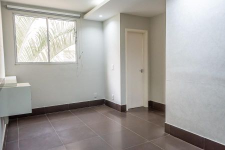 Sala de apartamento para alugar com 2 quartos, 35m² em Vila Omar, Americana
