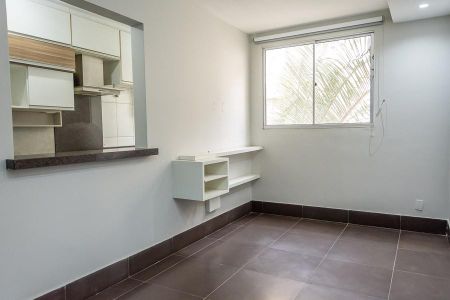 Sala de apartamento para alugar com 2 quartos, 35m² em Vila Omar, Americana