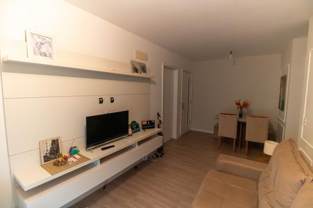 Sala de apartamento à venda com 2 quartos, 60m² em Pendotiba, Niterói