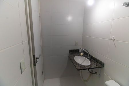 Apartamento à venda com 60m², 2 quartos e 1 vaga Apartamento à venda com 60m², 2 quartos e 1 vagaBanheiro Social