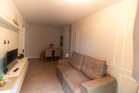 Sala de apartamento à venda com 2 quartos, 60m² em Pendotiba, Niterói