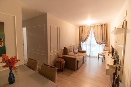 Sala de apartamento à venda com 2 quartos, 60m² em Pendotiba, Niterói