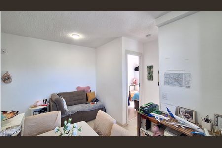 Apartamento à venda com 46m², 2 quartos e sem vaga Apartamento à venda com 46m², 2 quartos e sem vagaSala