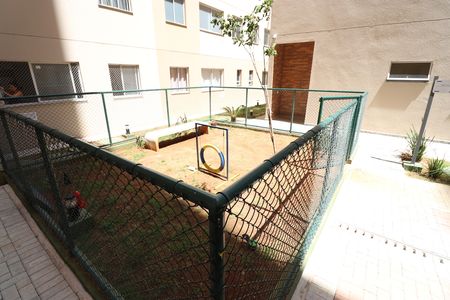 Apartamento à venda com 46m², 2 quartos e sem vagaÁrea comum 