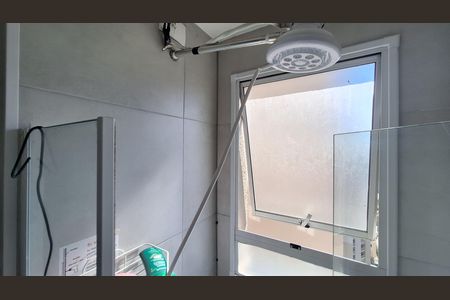 Apartamento à venda com 46m², 2 quartos e sem vaga Apartamento à venda com 46m², 2 quartos e sem vagaBanheiro