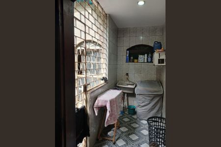 Área de Serviço de casa para alugar com 3 quartos, 400m² em Anchieta, Nilópolis