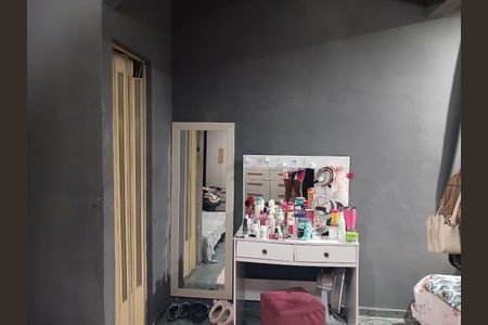 Casa para alugar com 400m², 3 quartos e 1 vaga Casa para alugar com 400m², 3 quartos e 1 vagaQuarto