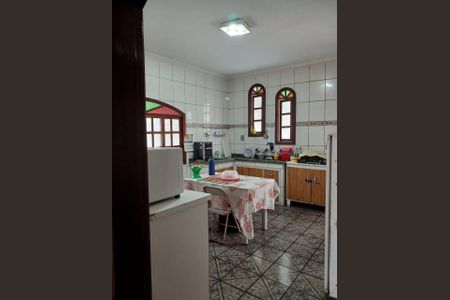 Cozinha de casa para alugar com 3 quartos, 400m² em Anchieta, Nilópolis