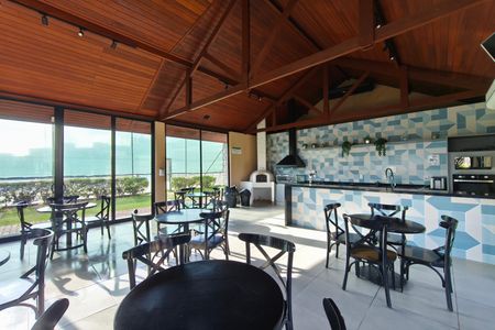 Casa de condomínio à venda com 299m², 5 quartos e 4 vagas Casa de condomínio à venda com 299m², 5 quartos e 4 vagasÁrea comum - Churrasqueira