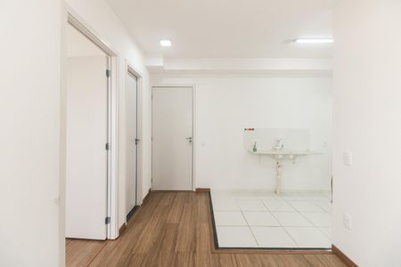 Apartamento para alugar com 33m², 2 quartos e sem vaga Apartamento para alugar com 33m², 2 quartos e sem vagaSala
