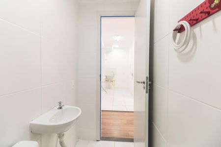 Apartamento para alugar com 33m², 2 quartos e sem vaga Apartamento para alugar com 33m², 2 quartos e sem vagaBanheiro