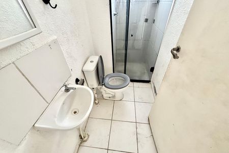 Banheiro de apartamento para alugar com 2 quartos, 59m² em Jardim Matarazzo, São Paulo