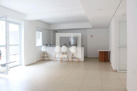 Apartamento à venda com 38m², 2 quartos e 1 vaga Apartamento à venda com 38m², 2 quartos e 1 vagaÁrea comum - Salão de festas