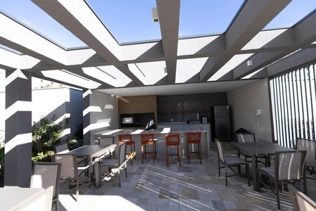Apartamento à venda com 84m², 2 quartos e 2 vagas Apartamento à venda com 84m², 2 quartos e 2 vagasCHURRASQUEIRA