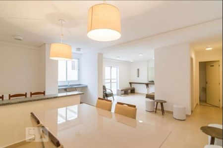 Apartamento para alugar com 55m², 2 quartos e 1 vagaÁrea comum - Salão de festas